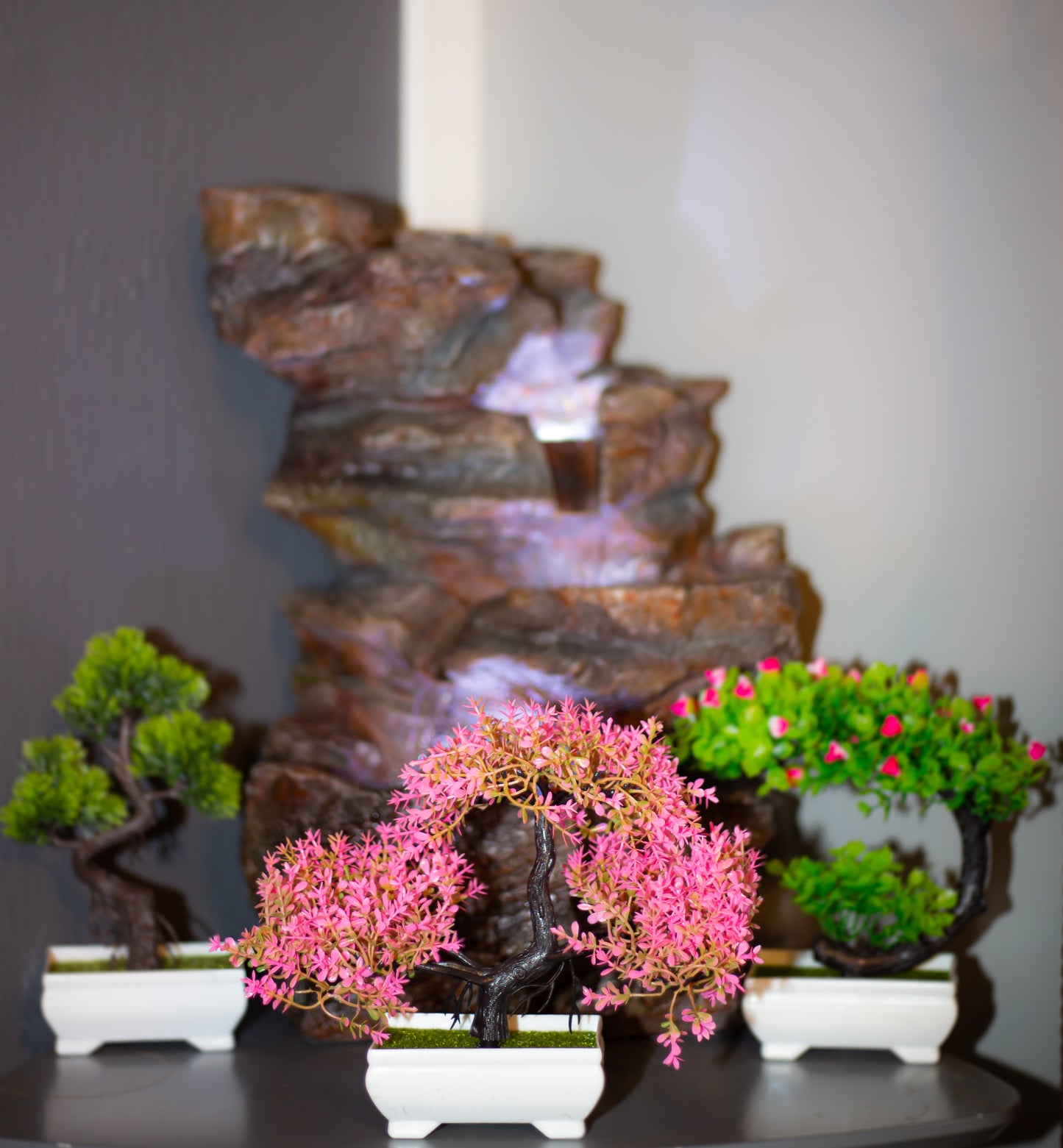 Kunstig Japansk Fikus Bonsai Plante i Hvit Potte 26cm