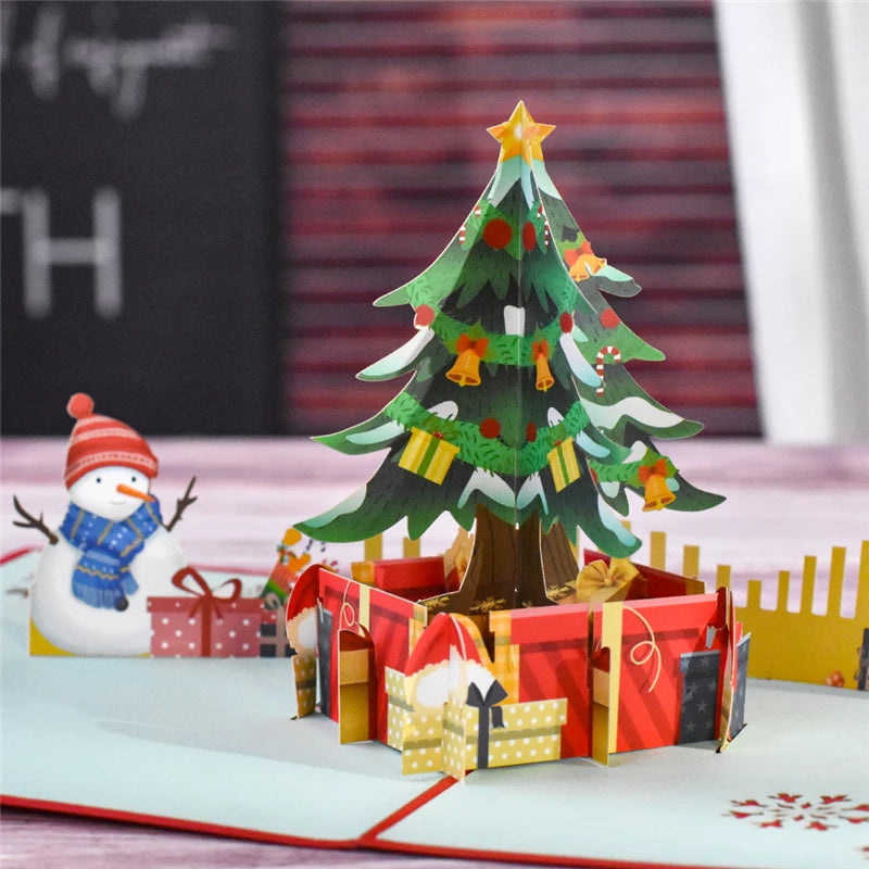 3DJule-kort-Pop-Up-Snomann-Gaver-Closeup