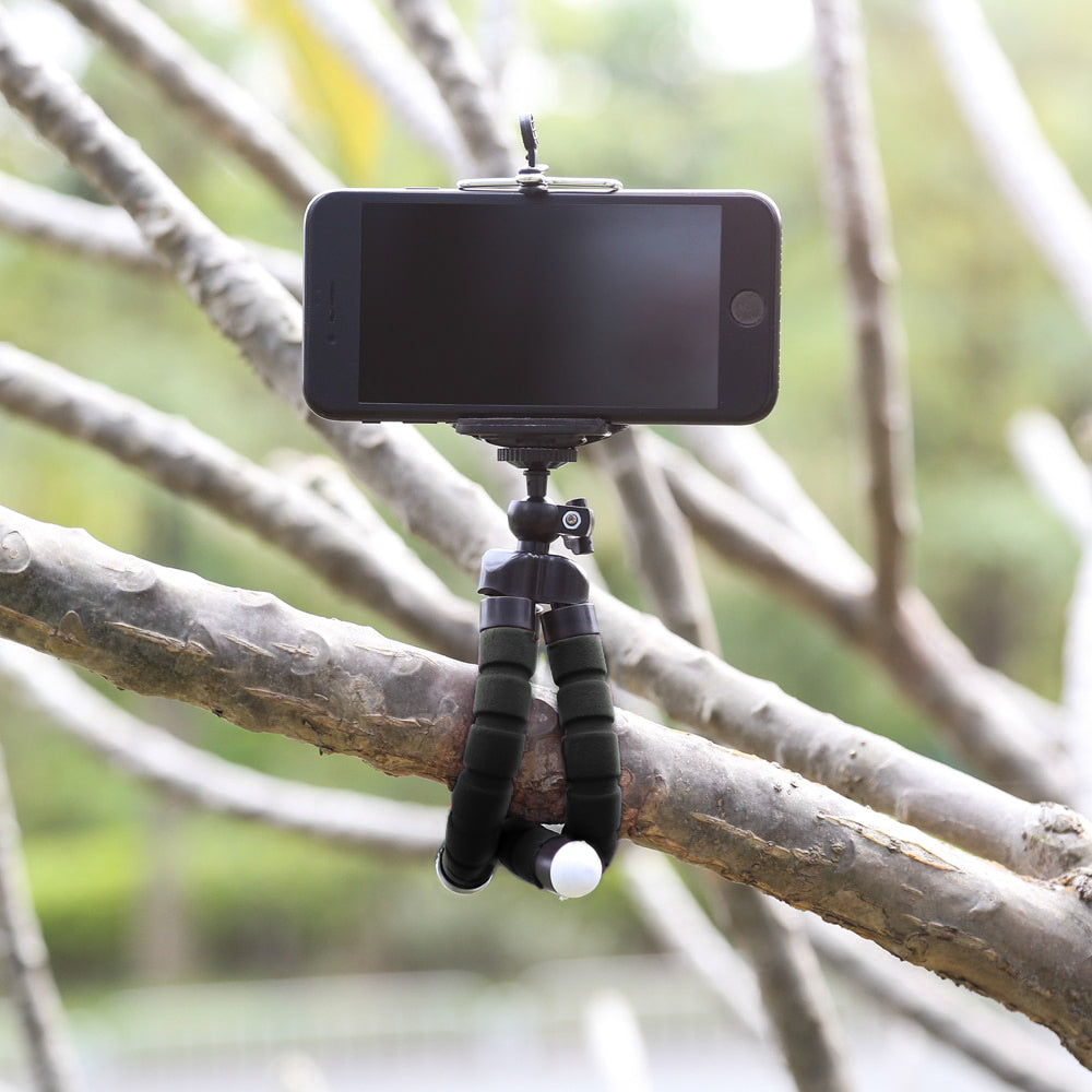 Tripod-Mobil-Svart-Festet-Tre